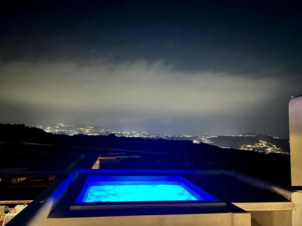 Aderfia With Private Hot Tub Villa *
