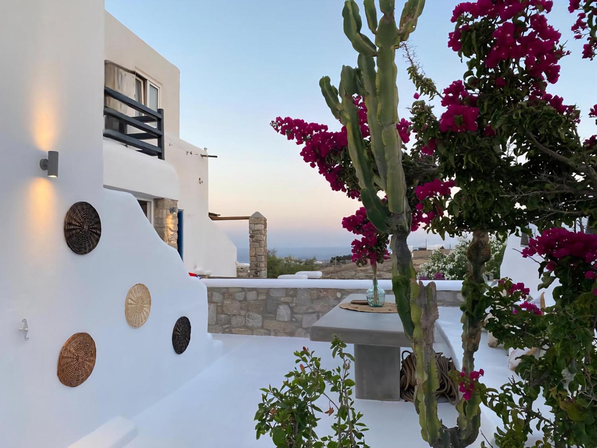 Aderfia With Private Hot Tub Villa Ornos (Mykonos)