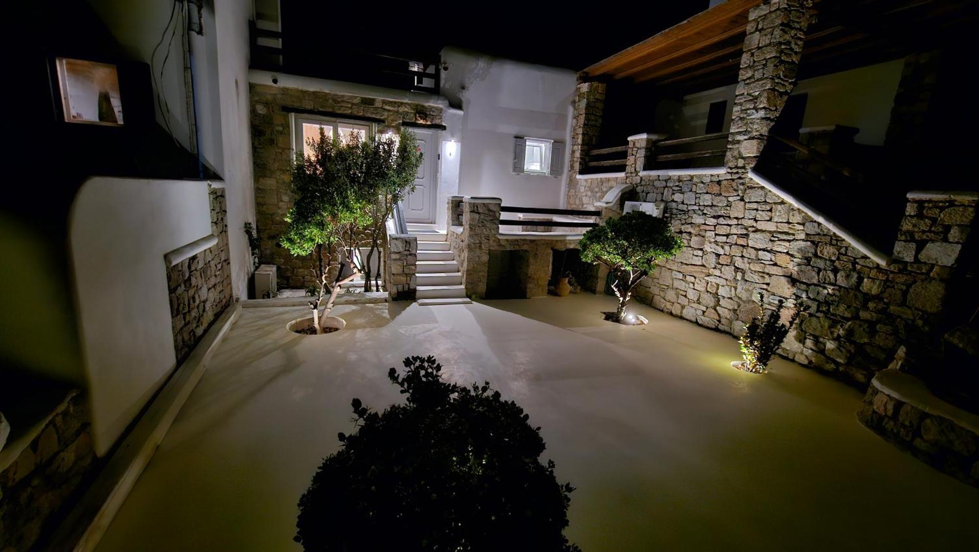 Villa Aderfia With Private Hot Tub Ornos (Mykonos)